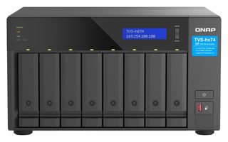 8-BAY QUTS HERO NAS/32B/2LAN