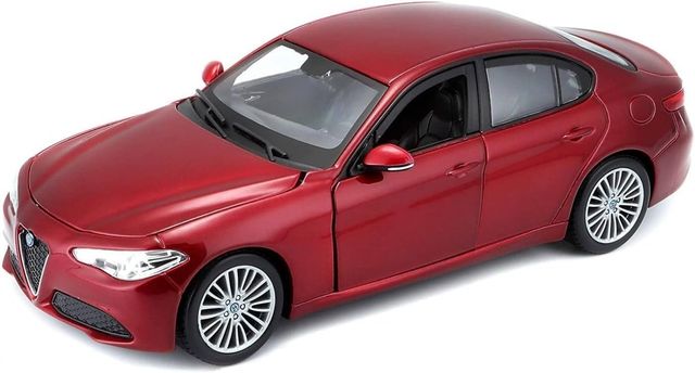 BURAGO ALFA ROMEO GIULIA - 1:24