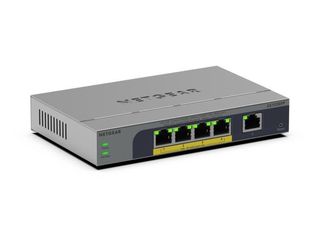 NETGEAR GS105EPP Non gestito Gigabit Ethernet (10/100/1000) Supporto Power over…