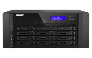 QNAP 12BAY U.2 PCLE GEN4 64GB DDR4