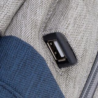 Rivacase Zaino per Laptop da 17.3' Antifurto - Grigio