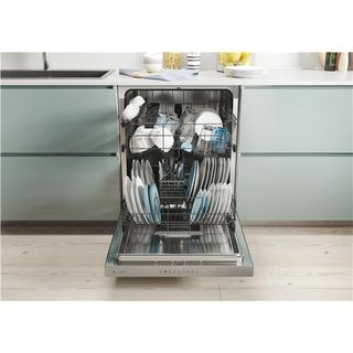 Candy Brava, Acciaio inox, LED, classe E, 13 coperti, 9 progr., acciaio inox